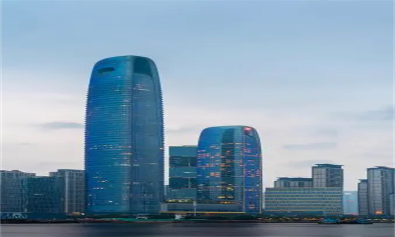 标题：理想办公空间，助您事业腾飞